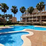 Ático espectacular con piscina privada en primera línea de playa *